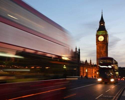 Derecho laboral y de inmigración: Guía del empleador para la solicitud y el patrocinio de visados