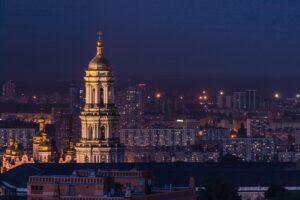International Trade and Economic Sanctions: The Ukraine Crisis and Its Global Legal Implications 